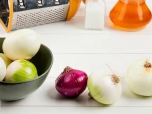 خوردن پیاز بعد از کاشت مو
